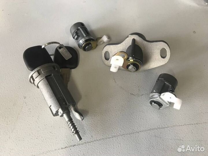 Замок зажигания (комплект личинок) для Matiz