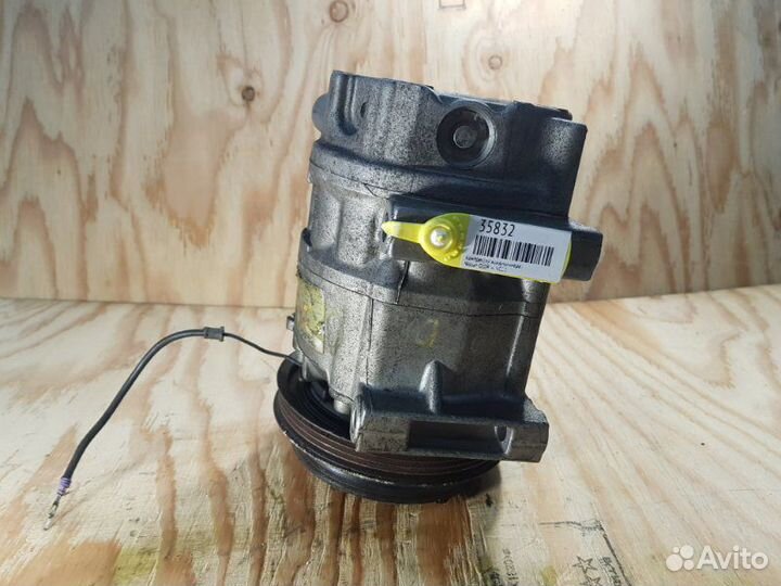 Компрессор кондиционера Nissan Gloria HY33 VQ30DE