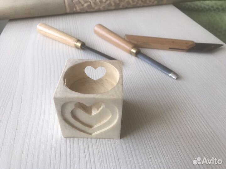 Подсвечник из дерева ручной работы