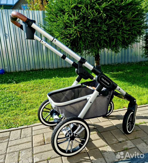Универсальная коляска Teutonia trio (2 в 1)