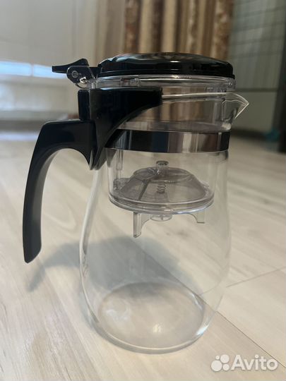 Заварочный стеклянный чайник новый 600 мл