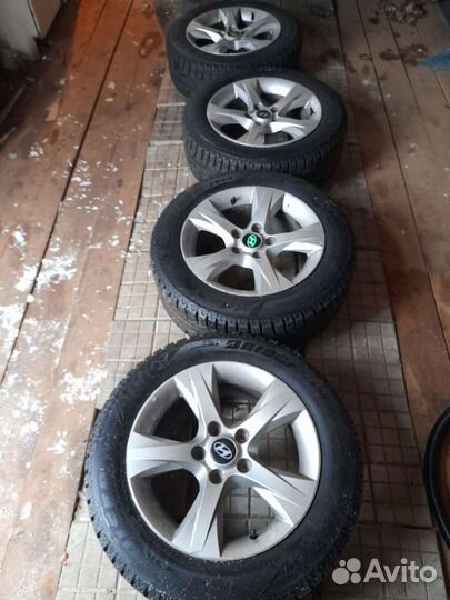 Bridgestone Ice Cruiser 7000 205/60 R16