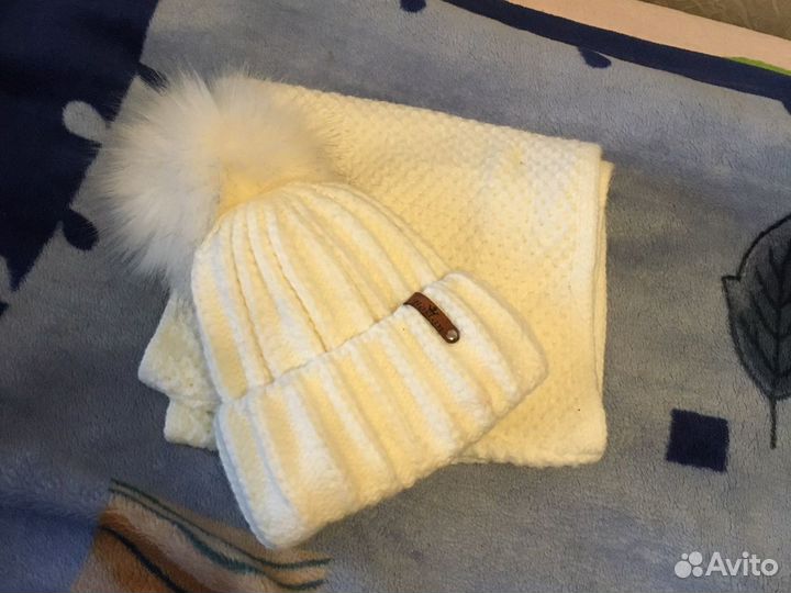 Комплект шапка и шарф снуд
