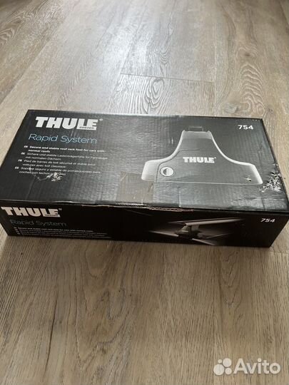 Багажник на крышу с упорами Thule 754