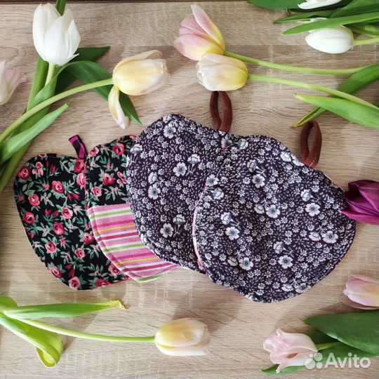 Прихватки сшитые из ткани новые двухсторонние