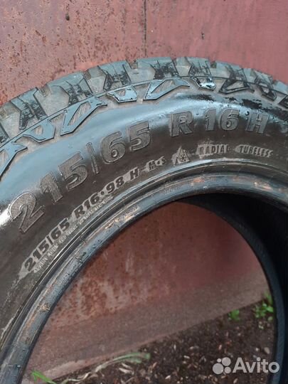 Matador MP 72 Izzarda A/T 2 215/65 R16 98H