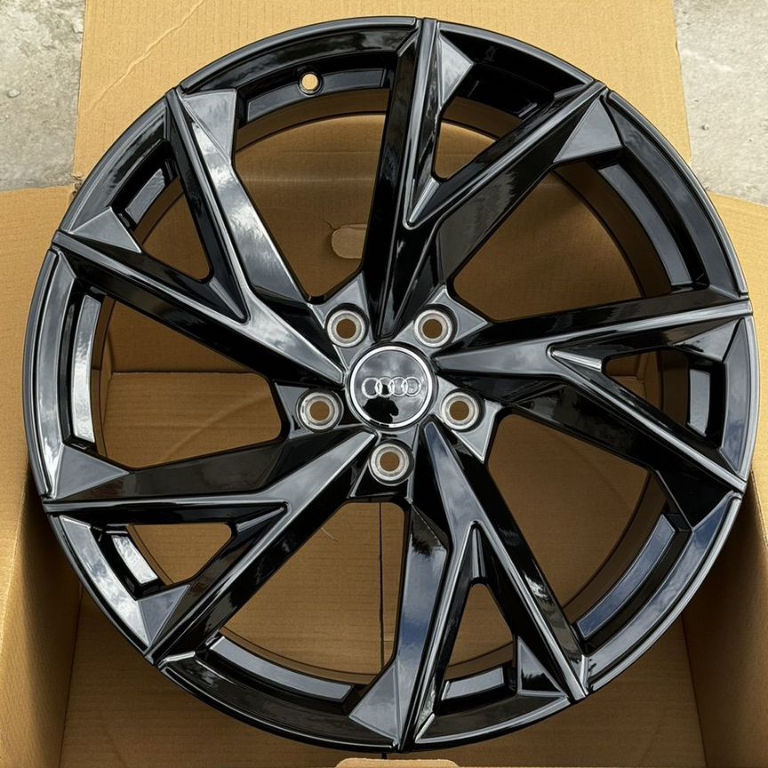 Литые диски Powcan 8.5×R19 5×112