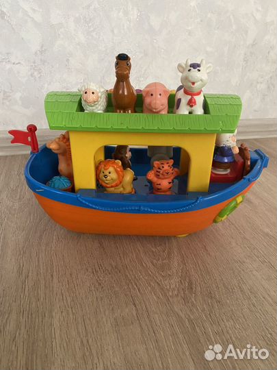 Корабль игрушка