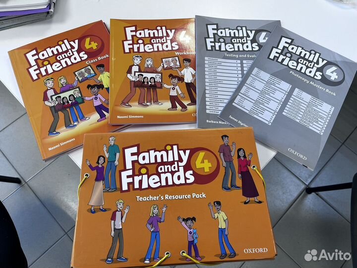 Учебник по английскому Family and Friends