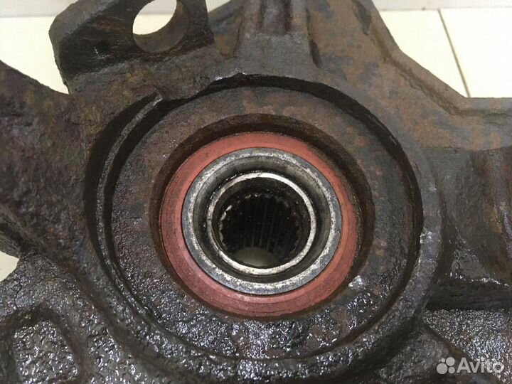 Кулак поворотный передний правый Aveo (T250) 2005