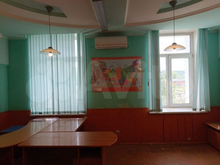 Аренда офиса, 2-й этаж, 28.4 м²; 16м²