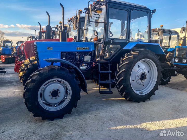 Трактор МТЗ (Беларус) 82.1-23/12, 2023