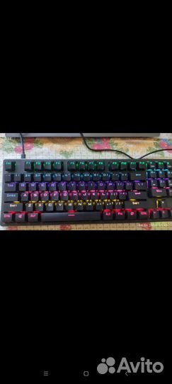 Игровая клавиатура Thunderobot