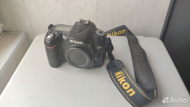 Nikon D90 body хорошее состояние
