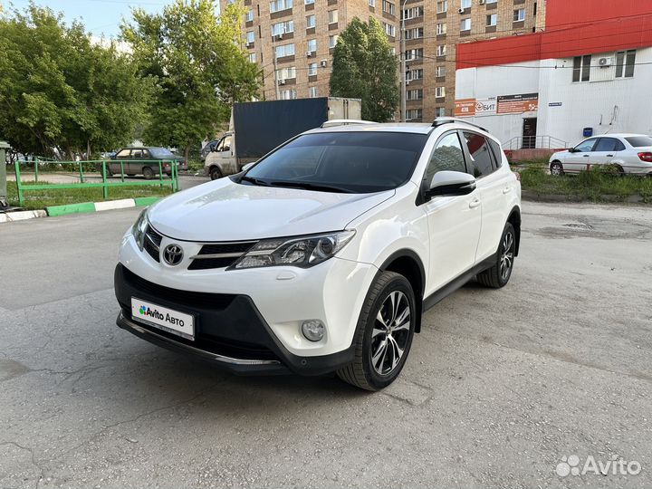 Toyota RAV4 2.0 CVT, 2014, 141 700 км