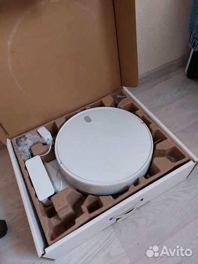 Робот-пылесос Xiaomi Robot Vacuum-Mop Essential