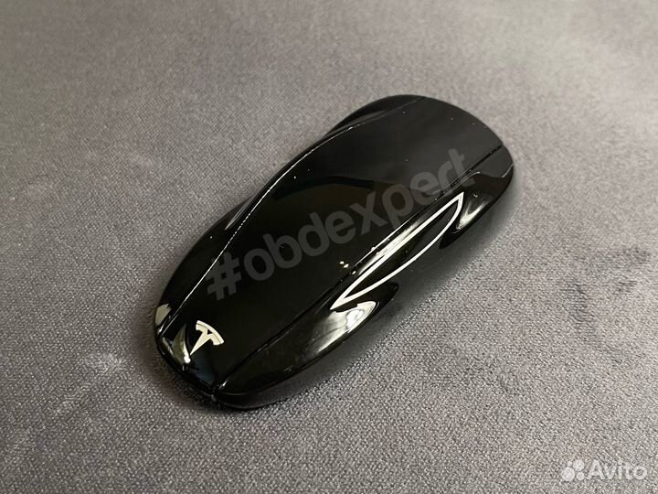 Оригинальный ключ Tesla Model S 433 Mhz 