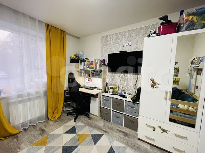 2-к. квартира, 52 м², 1/5 эт.