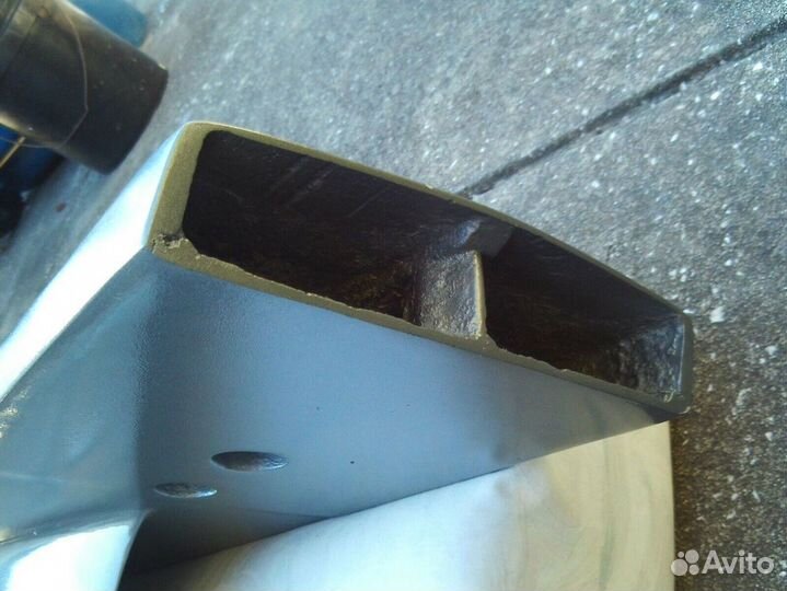 Низ редуктора volvo penta SX,dpsm колонка