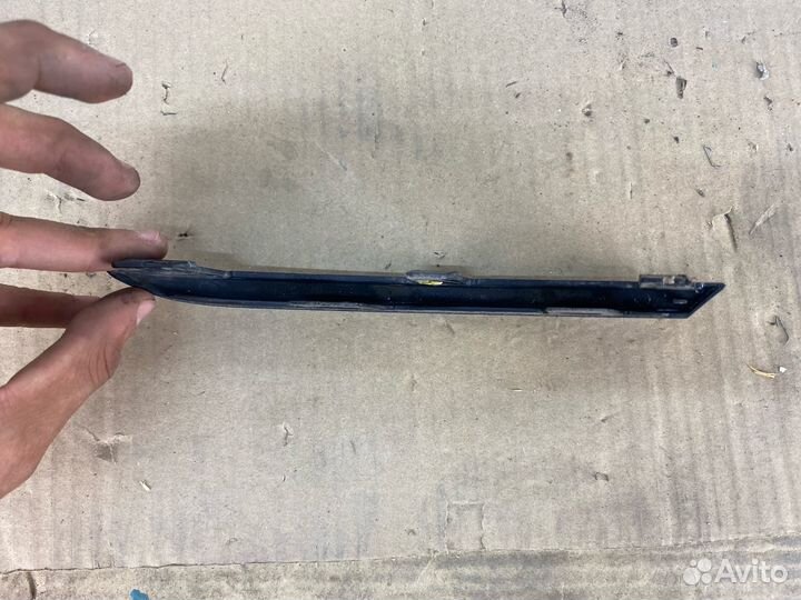 Молдинг Бампера Задний Правый Volkswagen Polo V