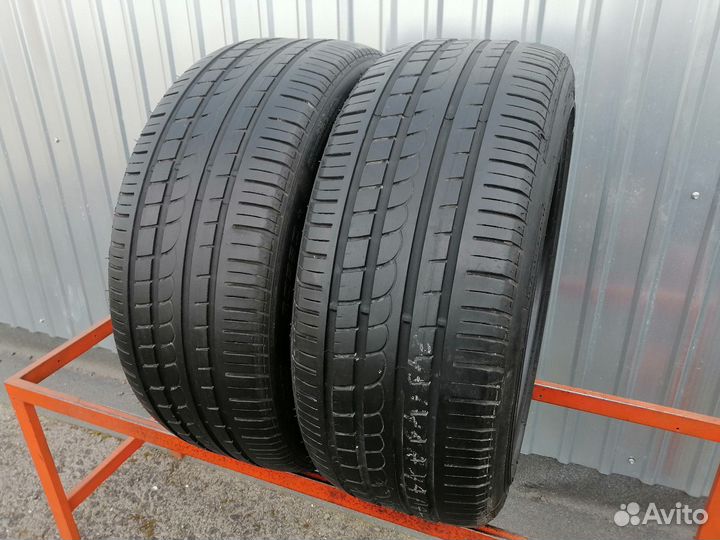 Pirelli P Zero Rosso 245/45 R19 98Y