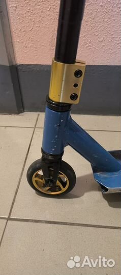 Трюковой самокат