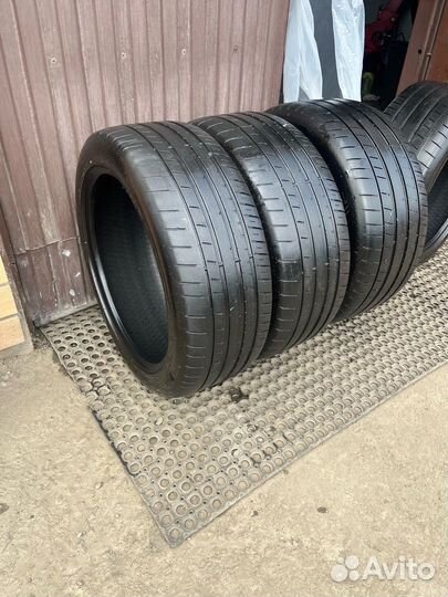 Dunlop SP Sport Maxx RT 2 255/45 R20 и 285/40 R20 96T