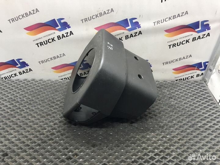 82225570 Кожух рулевой колонки верхний Volvo FH