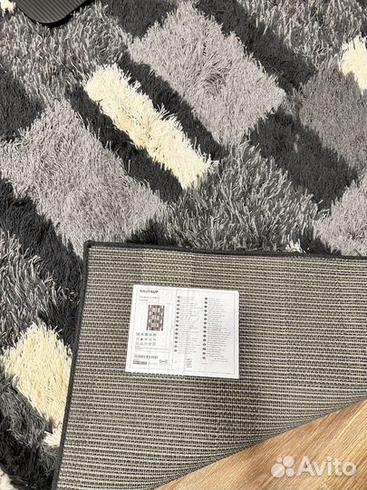 Ковер с длинным ворсом