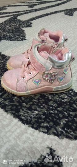 Ботинки демисезонные для девочки 25 размер