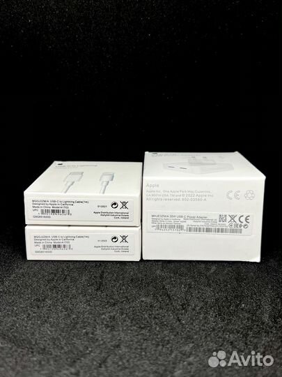 Зарядка на iPhone 35W + два провода