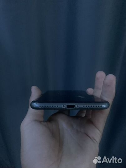 iPhone 8 Plus, 64 ГБ