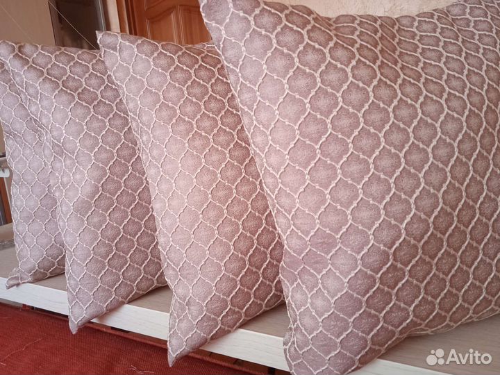 Подушка декоративная