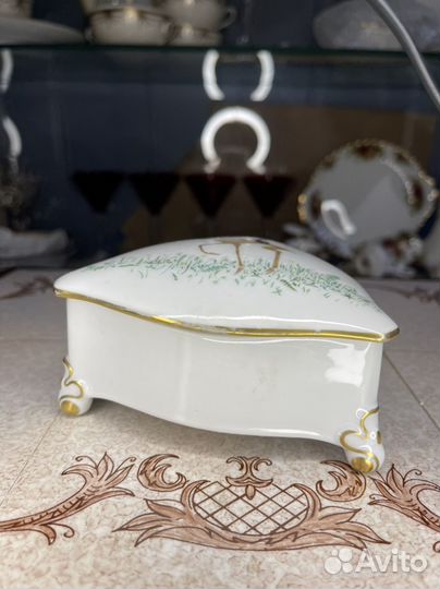 Шкатулка фарфор Европа