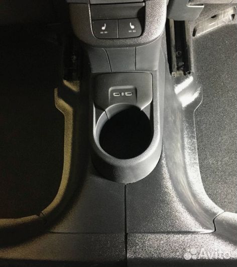 Накладки на тоннель 2 ряда Skoda Rapid 2020