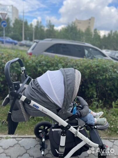 Прогулочная коляска