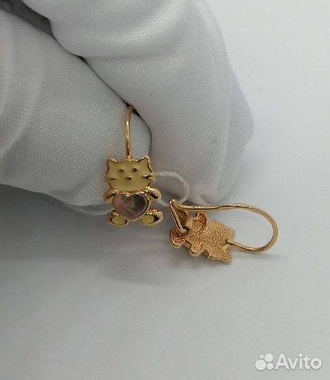 Золотые серьги