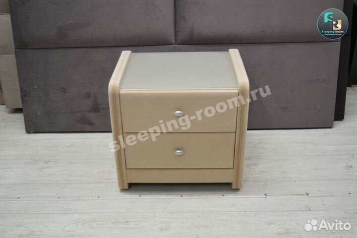 Тумба прикроватная