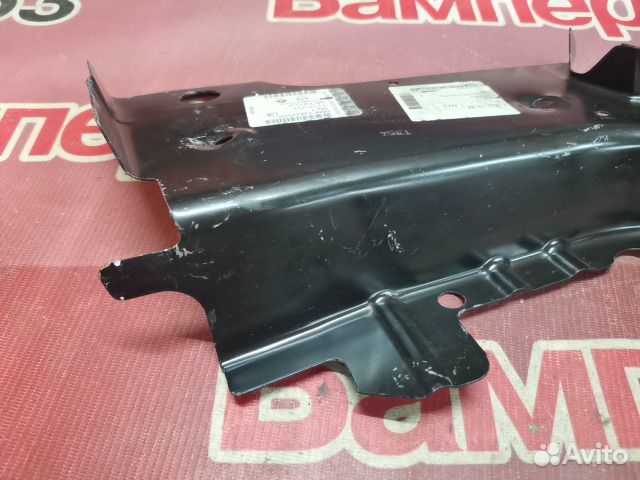 Кронштейн крыла Opel Astra J