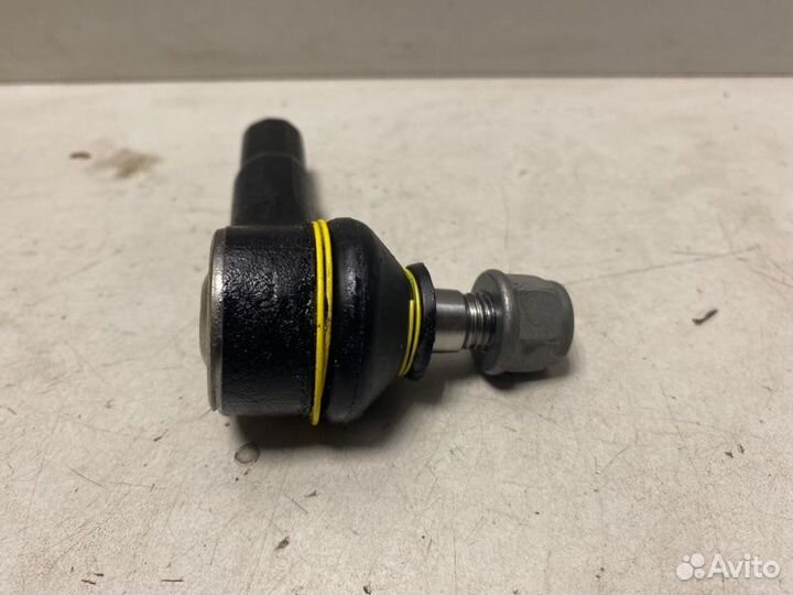 Наконечник рулевой левый Volkswagen Golf 4