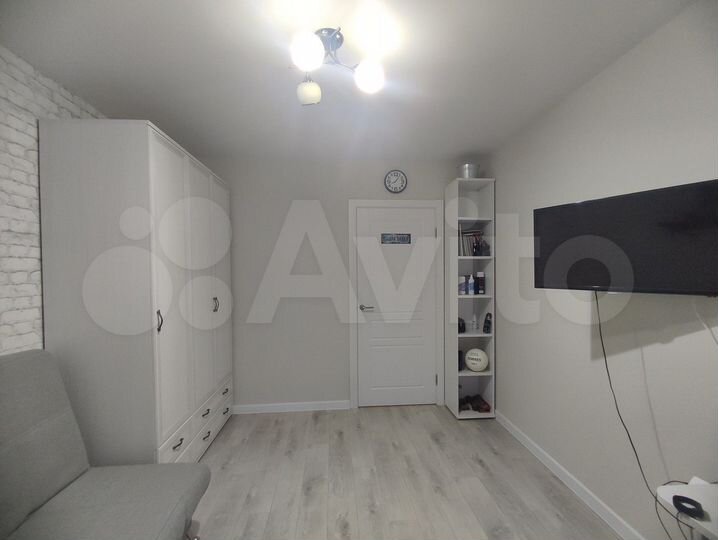 2-к. квартира, 50 м², 3/9 эт.