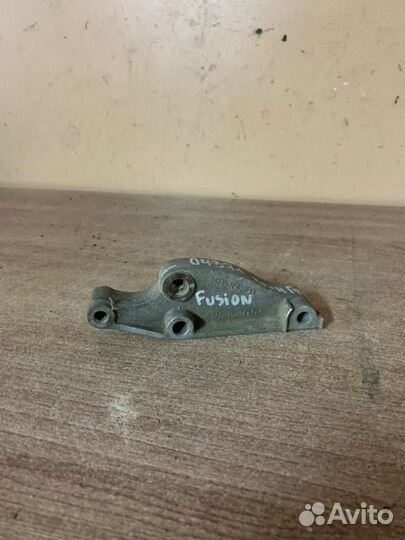 Кронштейн гидроусилителя Focus II, fusion 2002