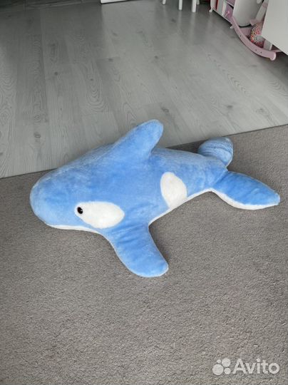 Игрушка акула