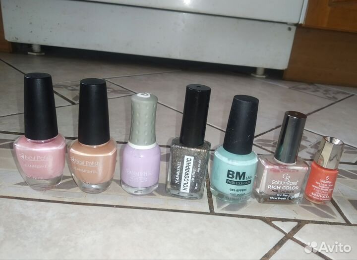 Лаки для ногтей набор