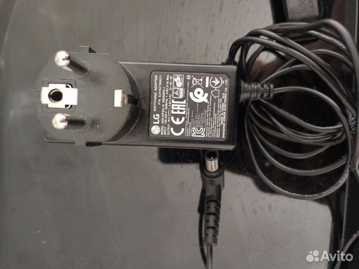 Блок питания от монитора lg (19v)