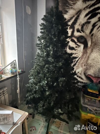 Ель искуственная