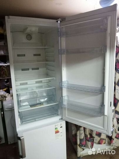 Холодильник Beko No Frost