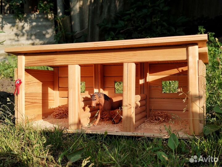 Конюшка игрушечная для лошадок schleich collecta