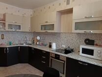 3-к. квартира, 74 м², 3/14 эт.