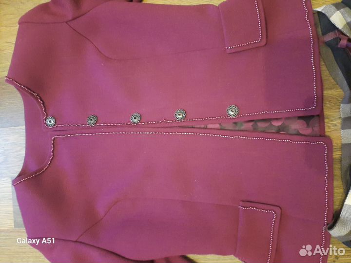 Костюм женский